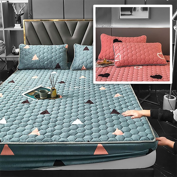 Minkštas ir stilingas patalynės komplektas (paklodė + 2x pagalvės užvalkalai) | VELVETLUX