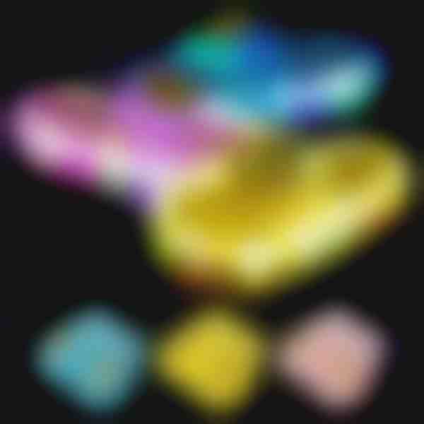 Šviečiančios šlepetės – Smagumas kiekviename žingsnyje | HAPPYS